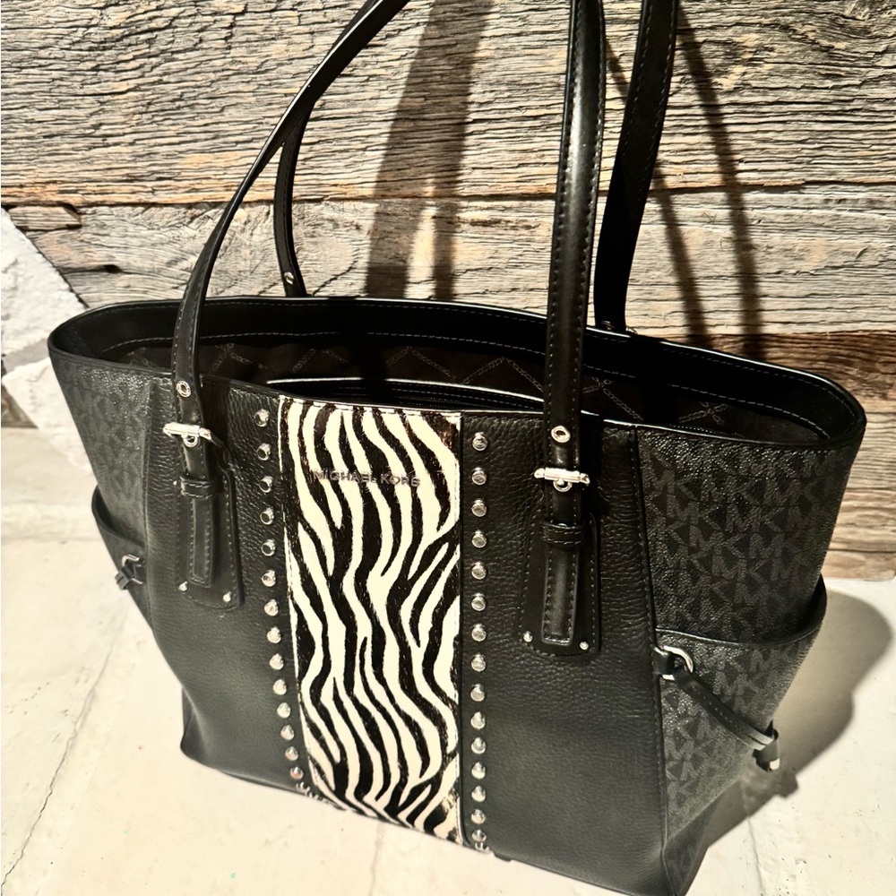 Authentic Michael Kors Purse